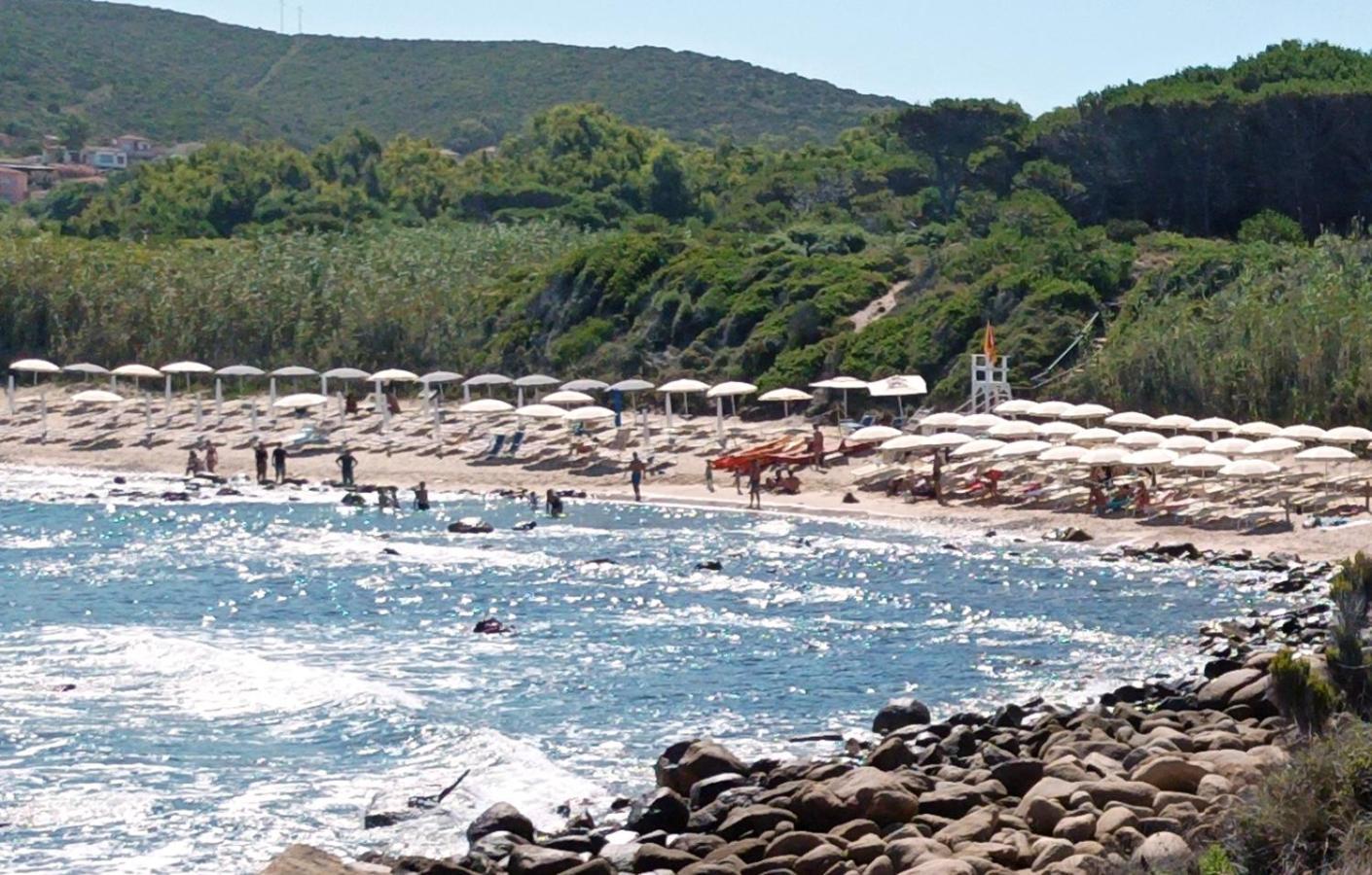 Gli Oleandri Di Calarossa - 5M Walk To The Beach Изола-Росса Экстерьер фото