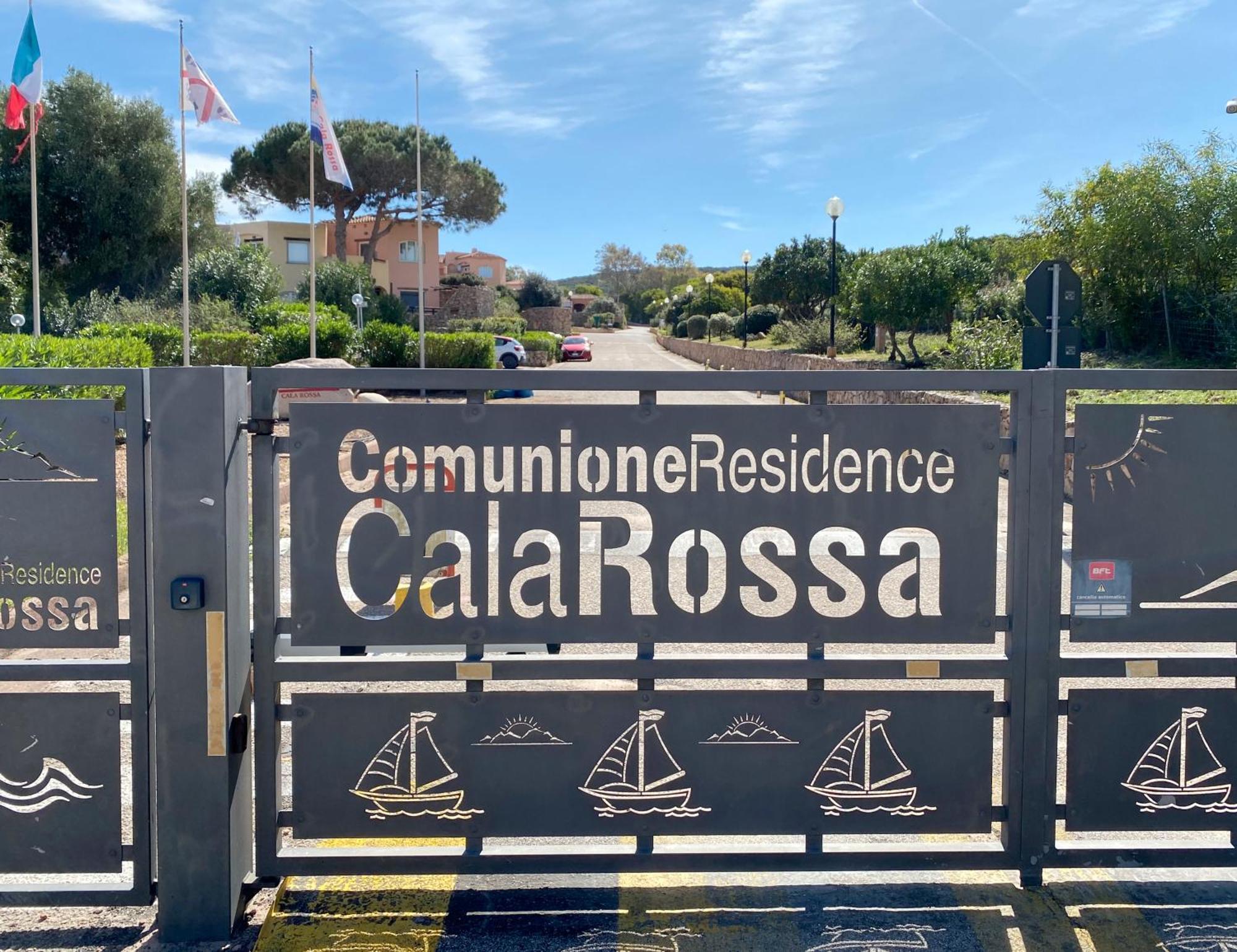 Gli Oleandri Di Calarossa - 5M Walk To The Beach Изола-Росса Экстерьер фото